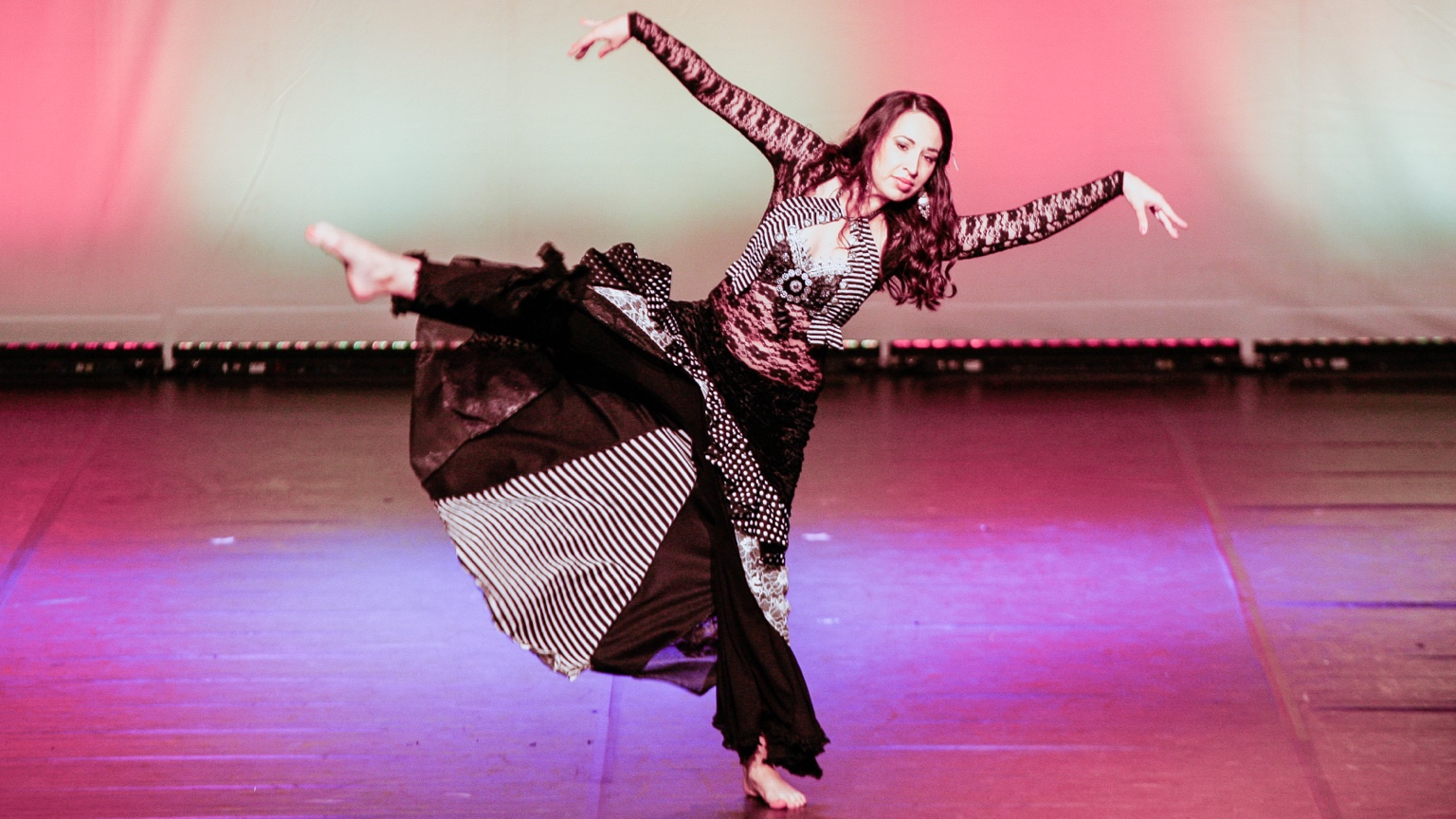 Beatrice Metzler performing Contemporary Fusion on stage